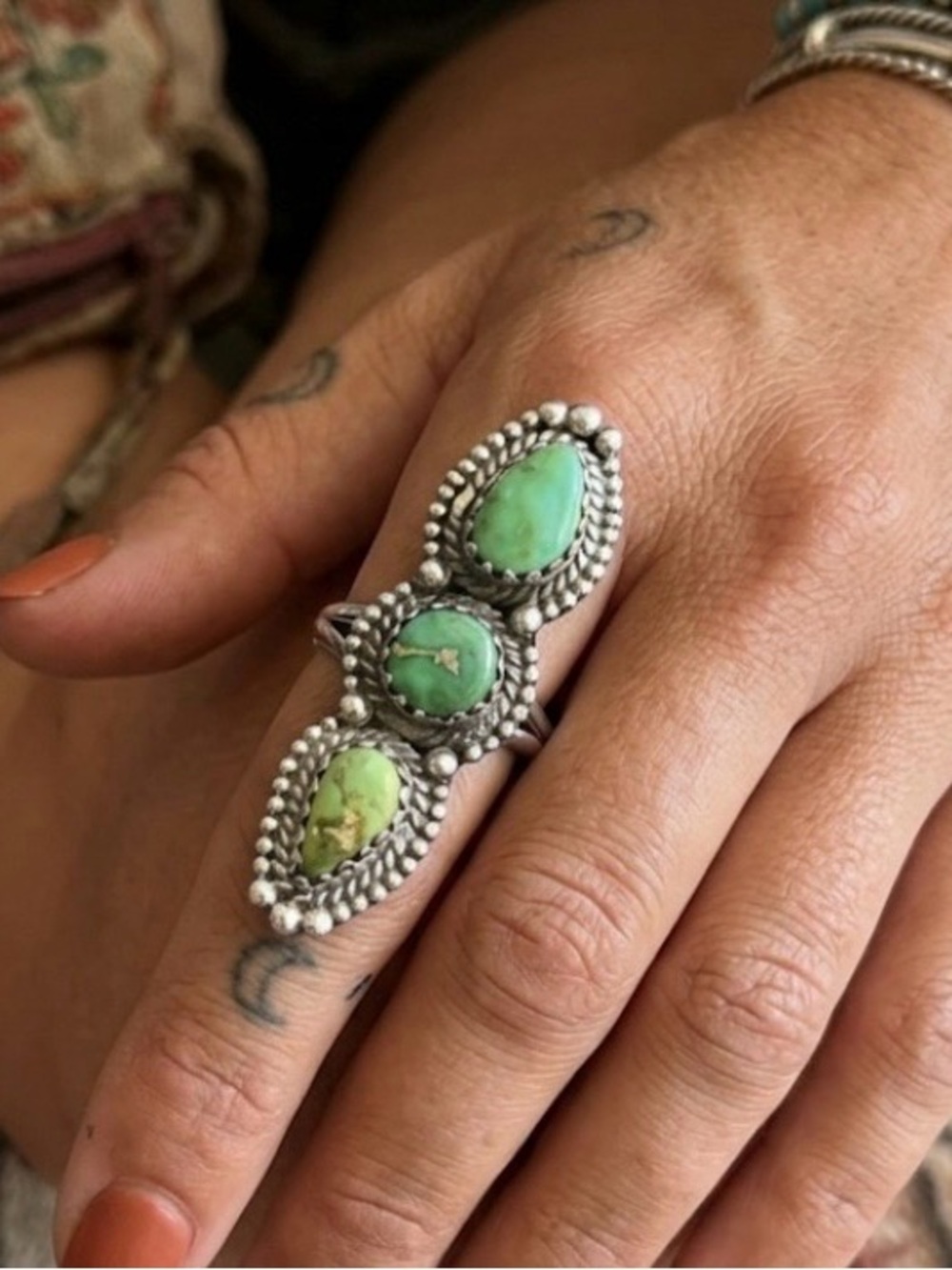 Native American style sterling silver three stone green turquoise ring